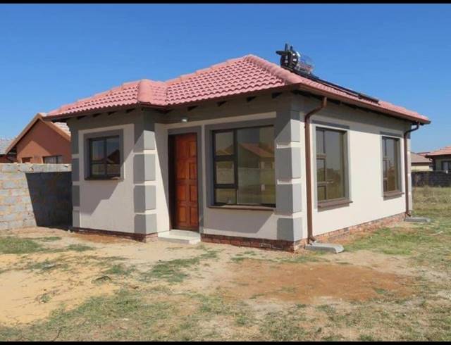 2 BEDROOM HOUSE FOR SALE IN REIGERPARK